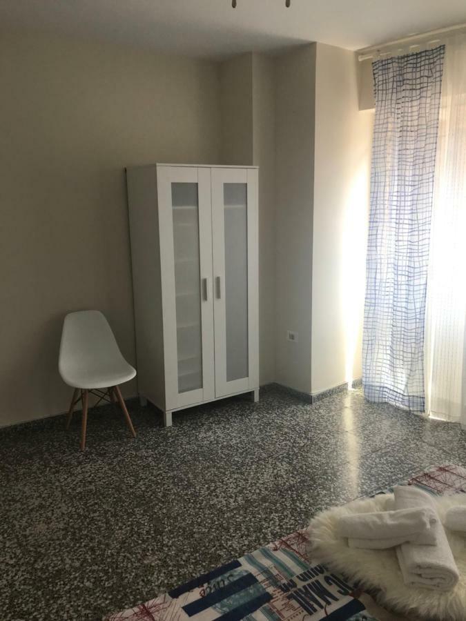 Miresa Flats Hotell Valencia Eksteriør bilde